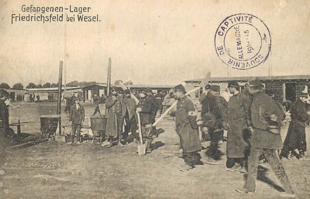 Cette image a un attribut alt vide ; le nom du fichier est friedrichsfeld-camp.jpg