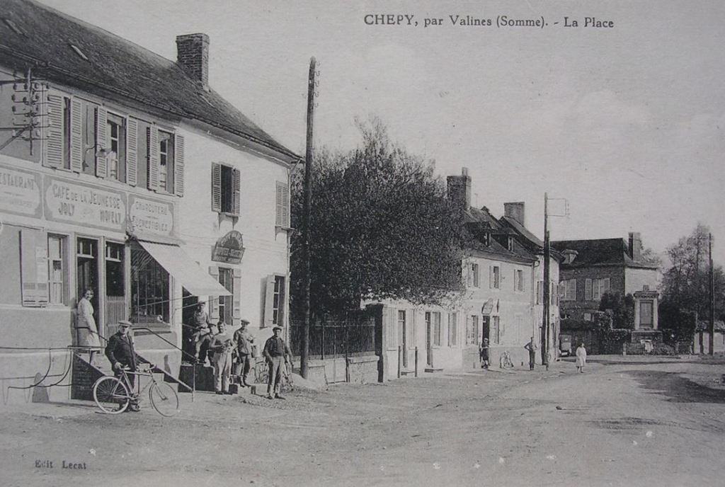 Cette image a un attribut alt vide ; le nom du fichier est chepy-place-recente.jpg